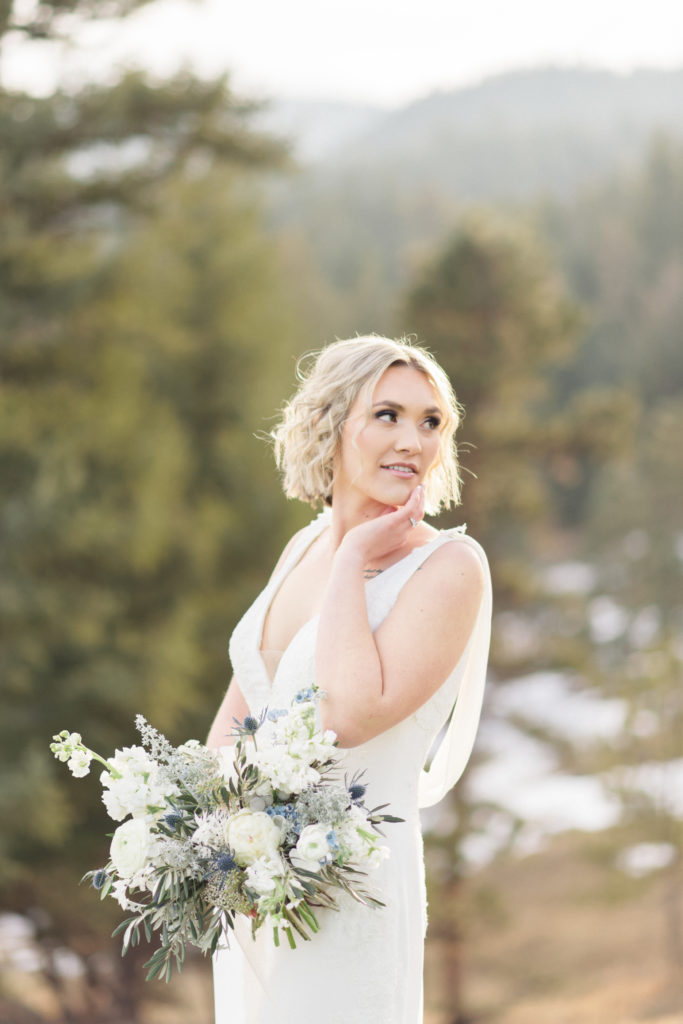 Honey&Bloom Creative's 2021 winter styled shoot and woodlands wedding venue in Morrison, Colorado. Editorial blue and white winter wedding. 
