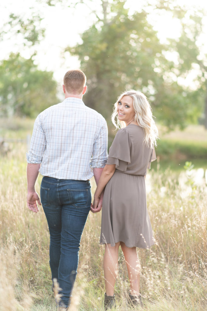 Dreamy colorado sunset engagement session 