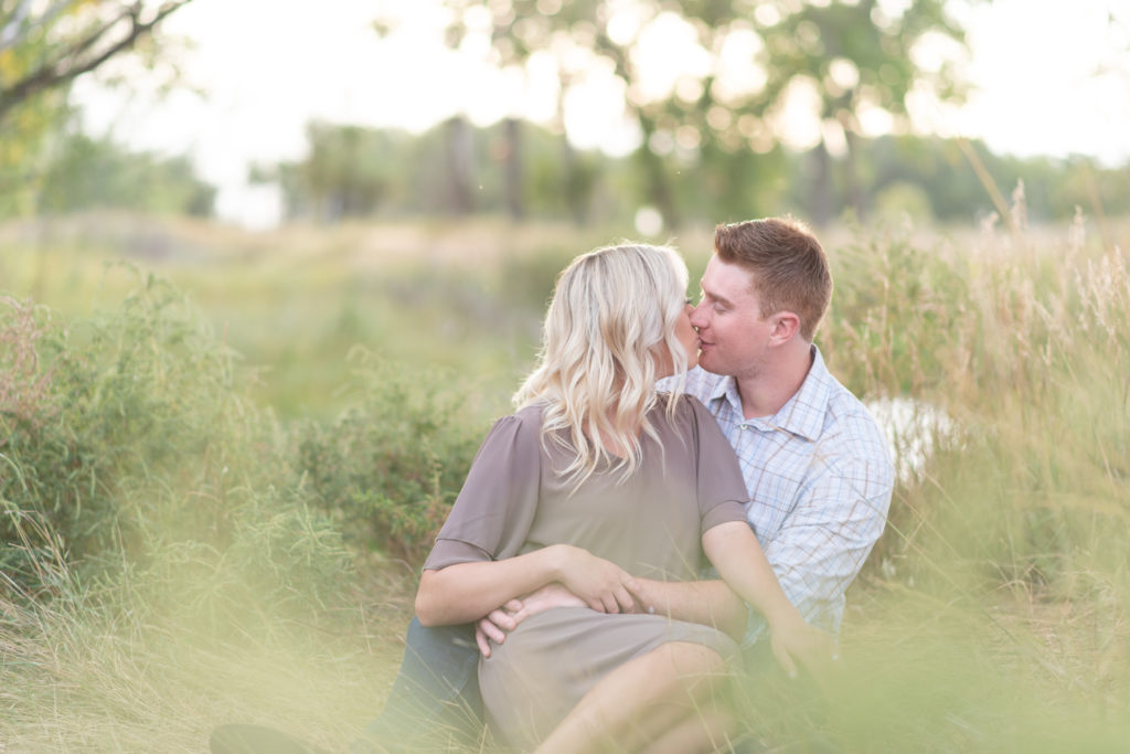 Dreamy colorado sunset engagement session 